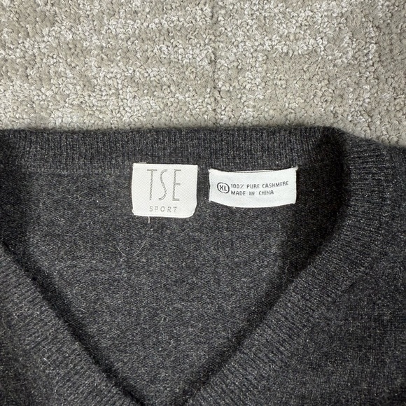 TSE Sport Mens 100% Cashmere Long Sleeve Light Sweater Gray Size XL - Picture 2 of 5